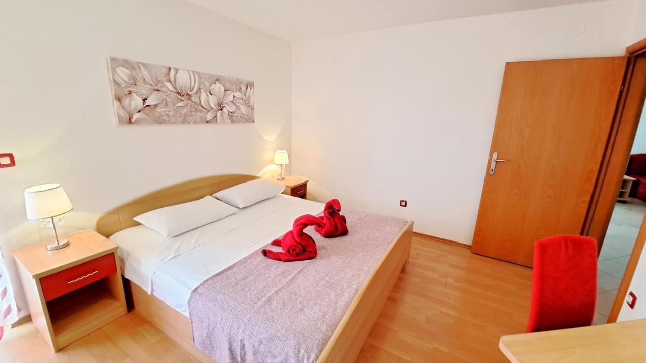 Apartments Kay บัชกา ภายนอก รูปภาพ