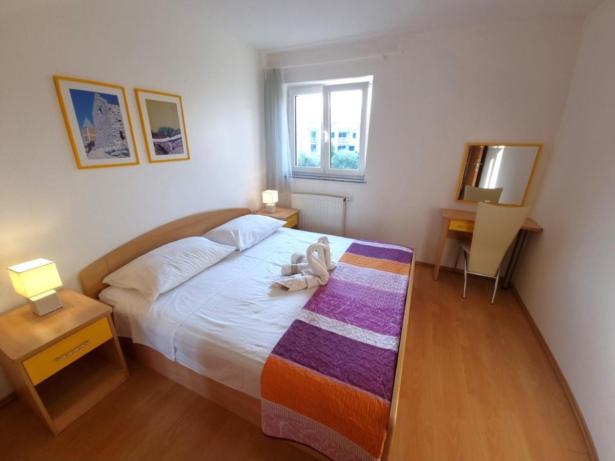Apartments Kay บัชกา ภายนอก รูปภาพ